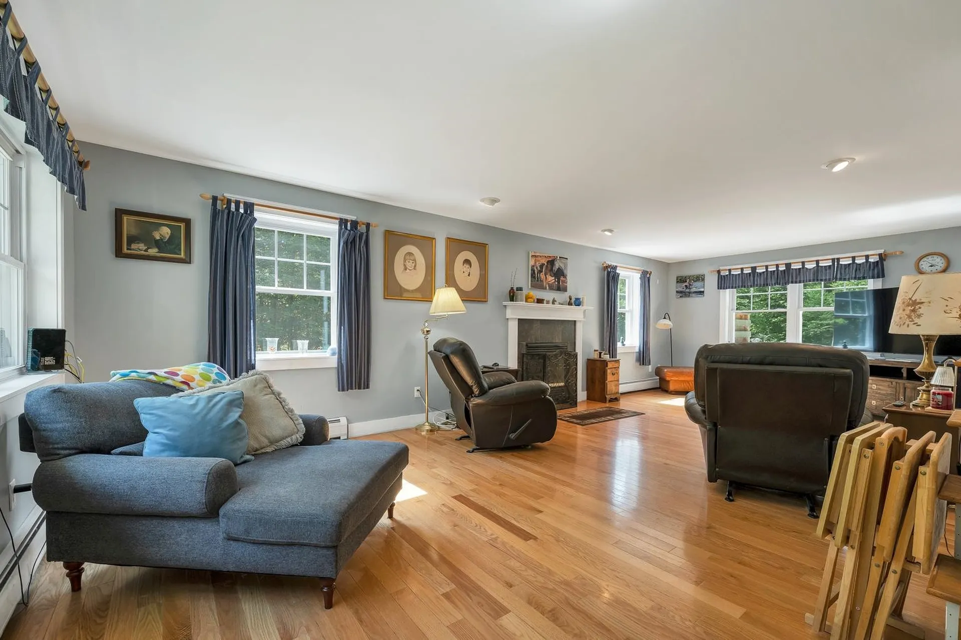 40 Friar Tuck Way Wolfeboro NH 03894