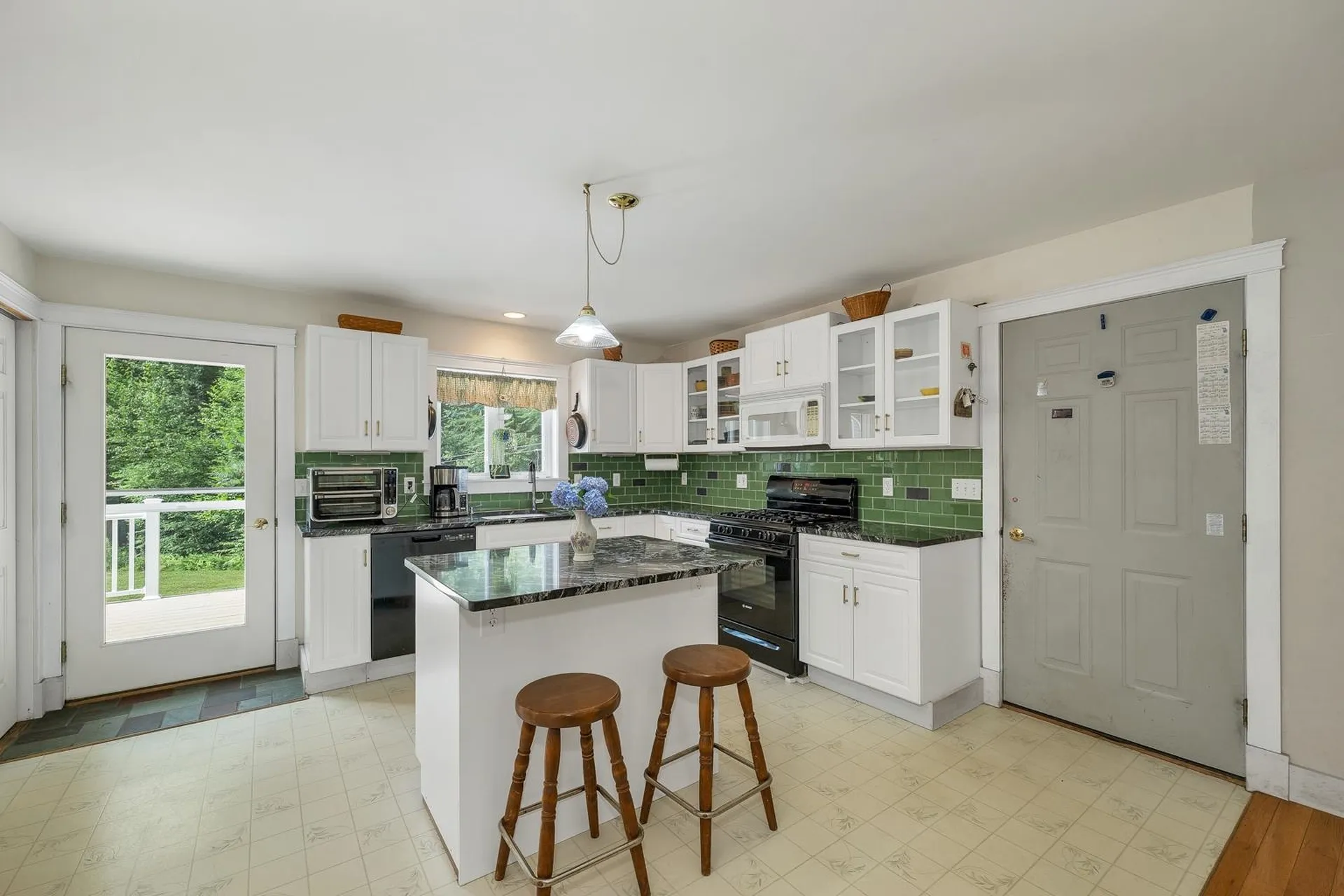 40 Friar Tuck Way Wolfeboro NH 03894