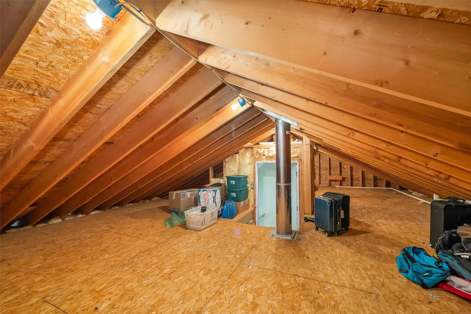 40 Friar Tuck Way Wolfeboro NH 03894