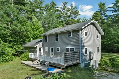 40 Friar Tuck Way Wolfeboro NH 03894