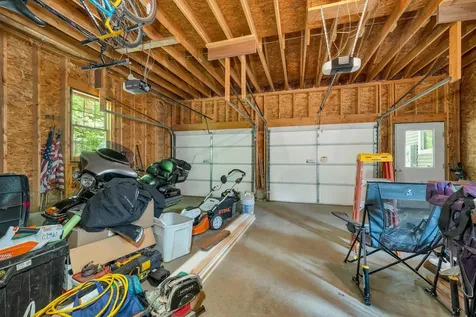 40 Friar Tuck Way Wolfeboro NH 03894