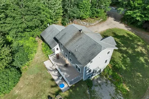 40 Friar Tuck Way Wolfeboro NH 03894