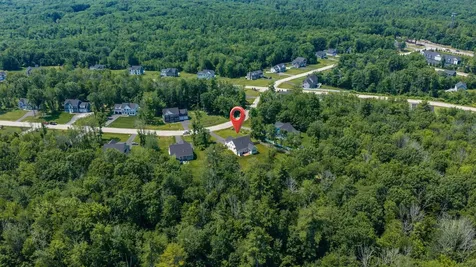 71 Signature Drive Barrington NH 03825