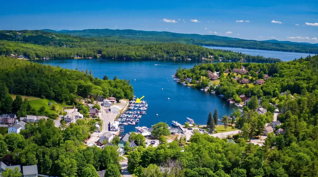 1 Garnet Street Sunapee NH 03782
