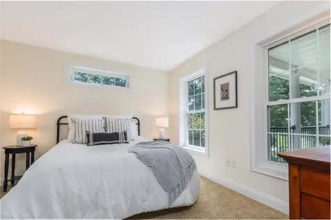 75 Olde Bridge Lane Epping NH 03042