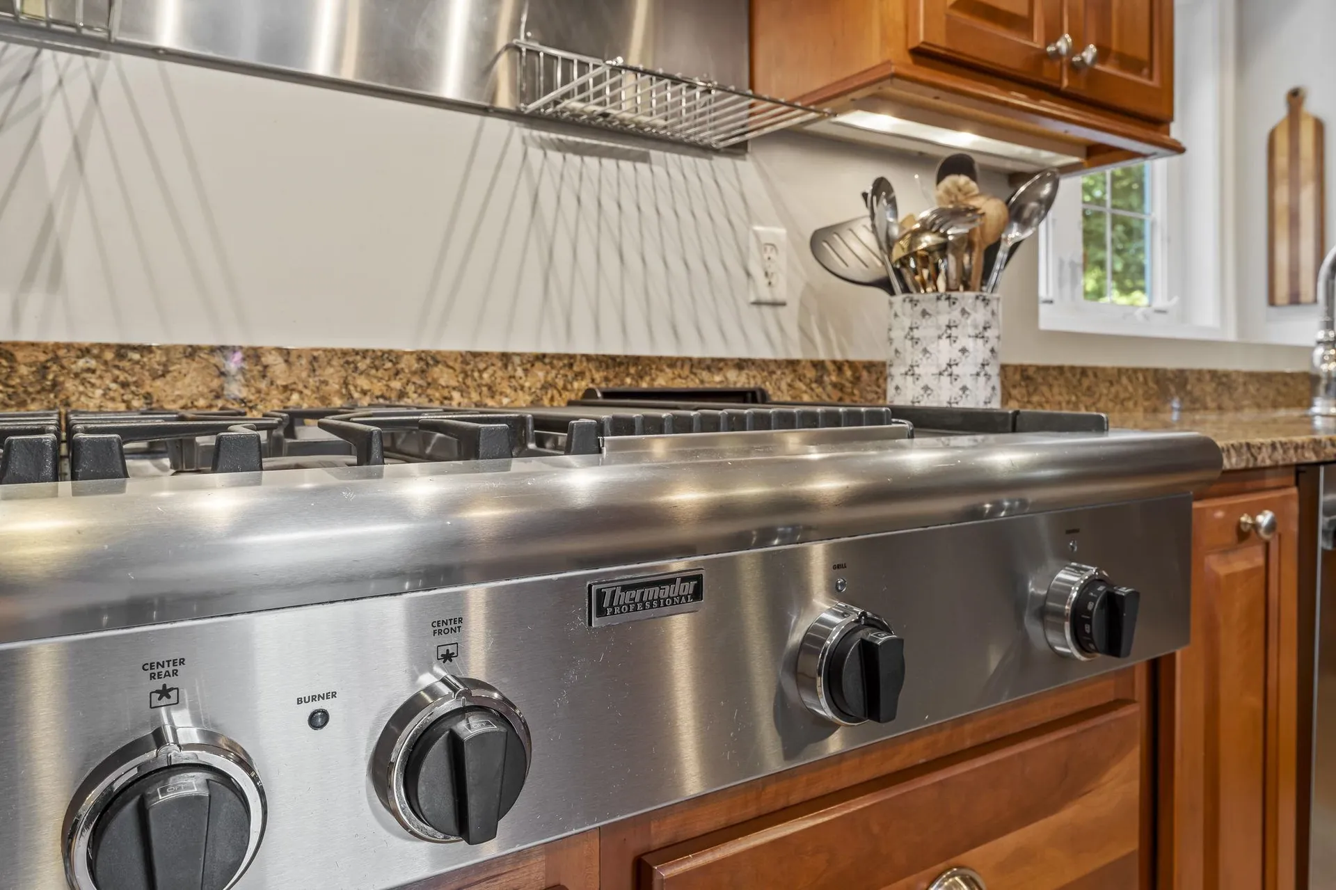 10 Poplar Road Windham NH 03087