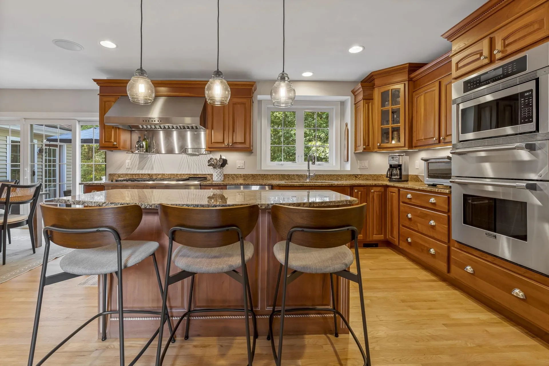 10 Poplar Road Windham NH 03087