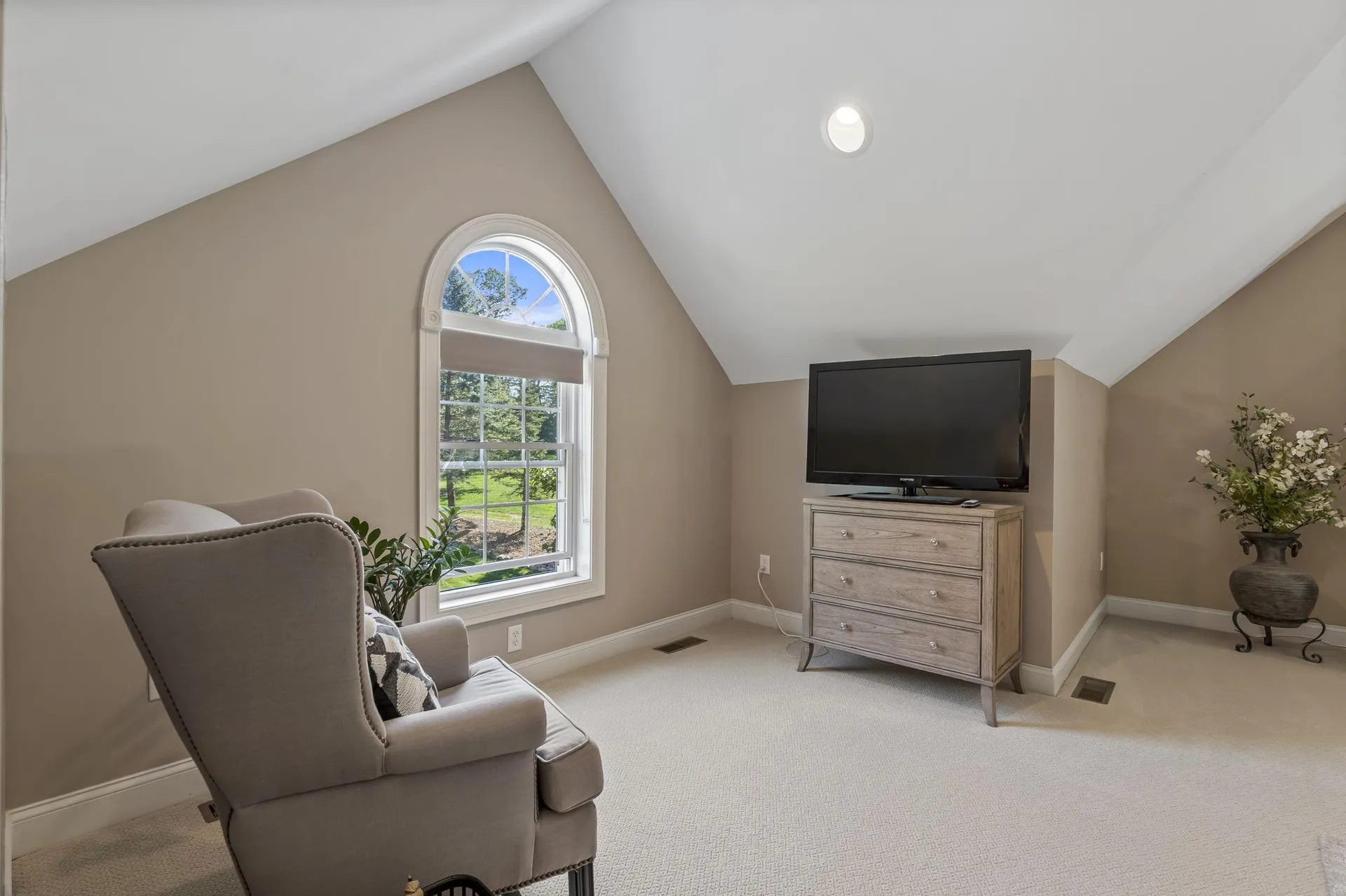 10 Poplar Road Windham NH 03087