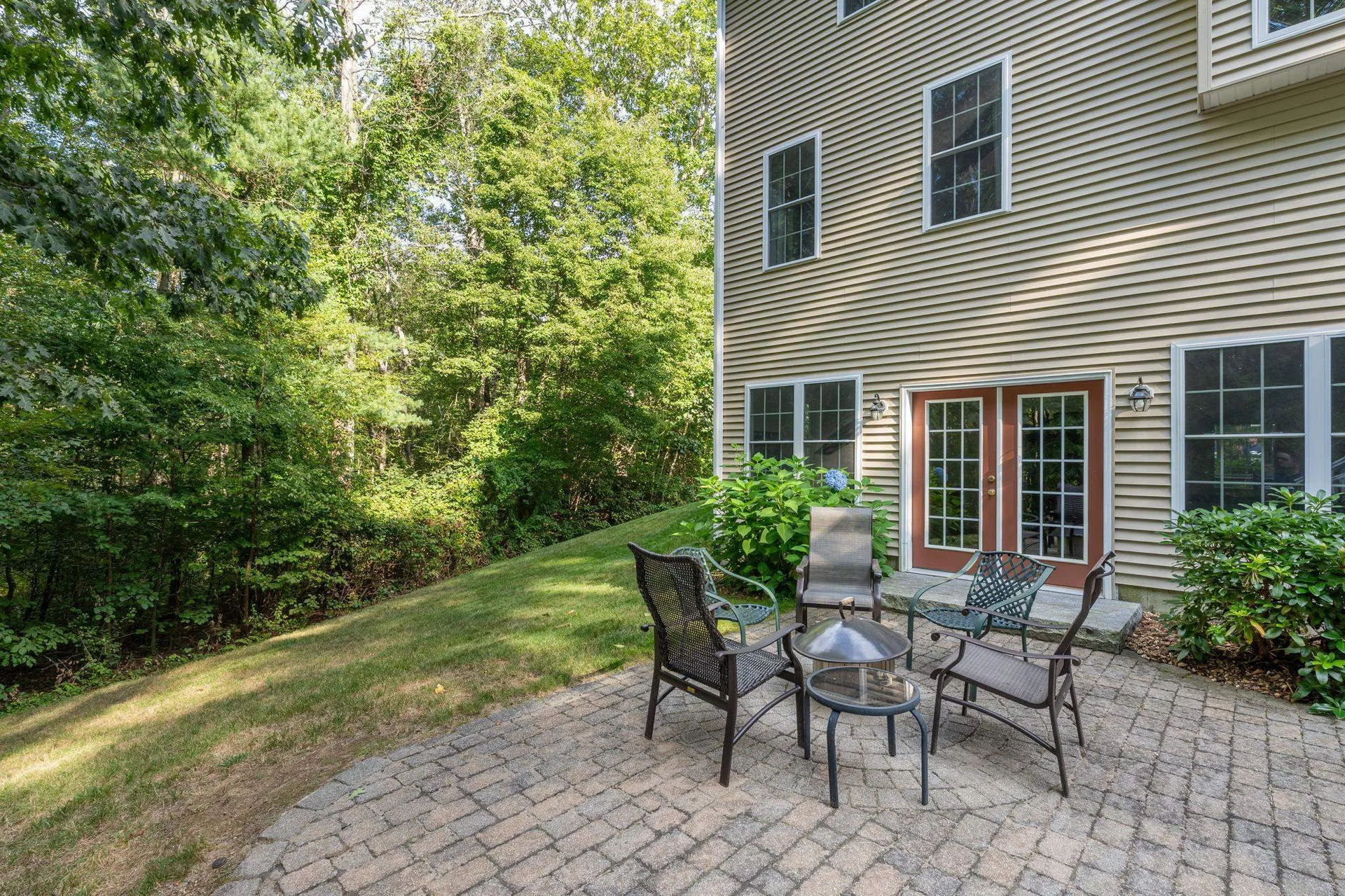 10 Poplar Road Windham NH 03087