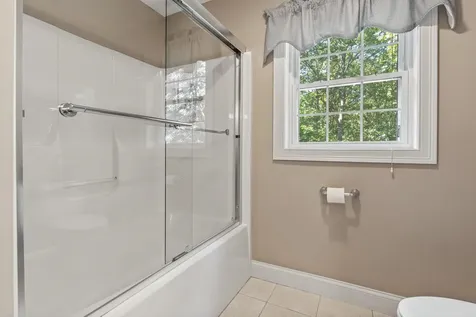 10 Poplar Road Windham NH 03087
