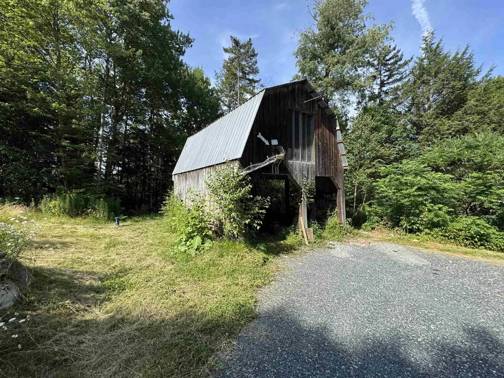 210 Dartt Hill Road Bethel VT 05032