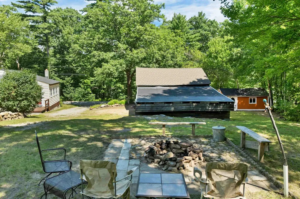 30 Roy Road Hooksett NH 03106