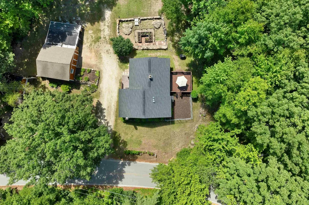 30 Roy Road Hooksett NH 03106