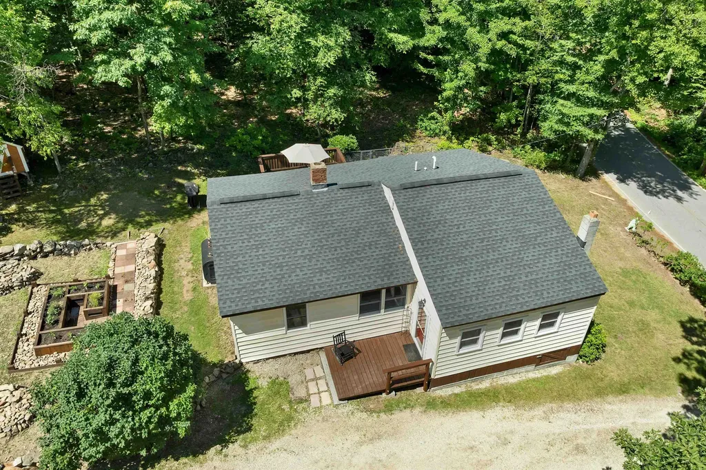 30 Roy Road Hooksett NH 03106