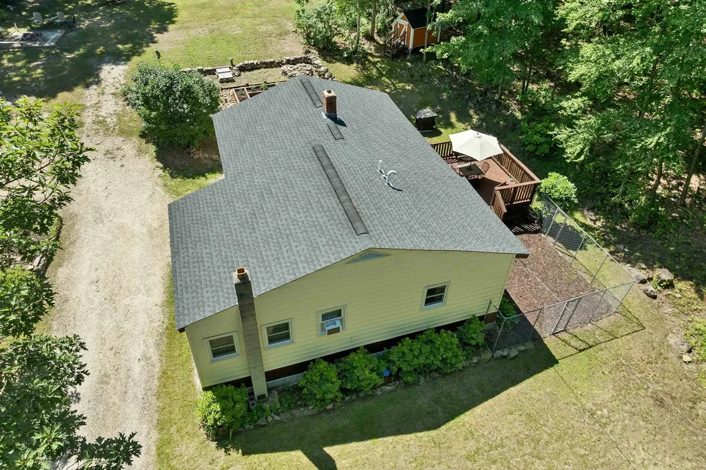 30 Roy Road Hooksett NH 03106