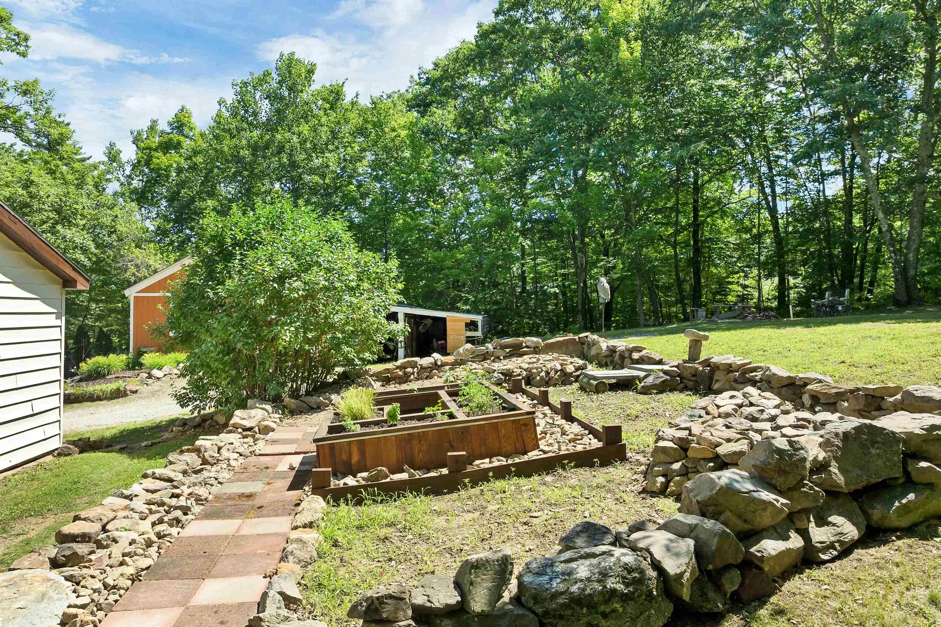 30 Roy Road Hooksett NH 03106