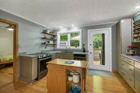 30 Roy Road Hooksett NH 03106
