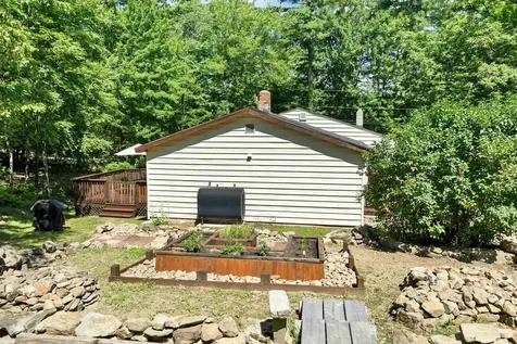 30 Roy Road Hooksett NH 03106