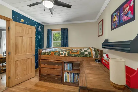 30 Roy Road Hooksett NH 03106