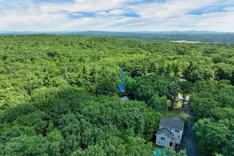 30 Roy Road Hooksett NH 03106