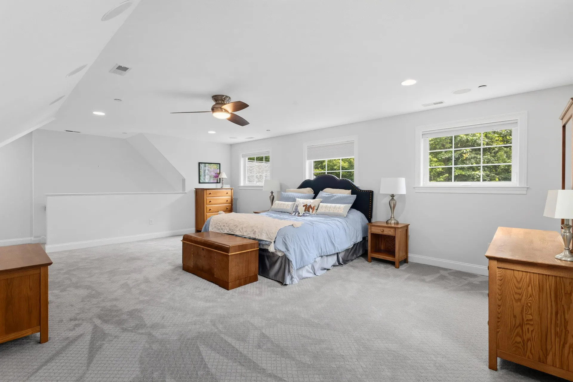 9 Samuel J Drive Merrimack NH 03054-2338