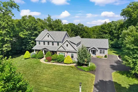 9 Samuel J Drive Merrimack NH 03054-2338