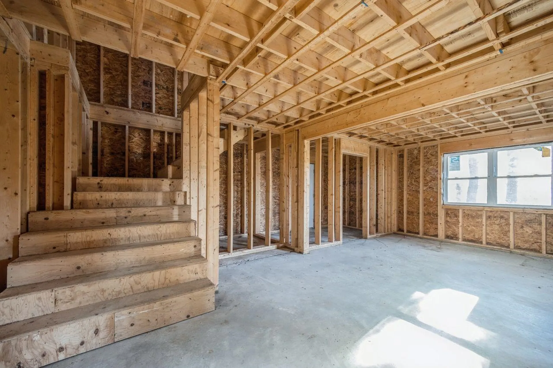 1 Phoenix Way Seabrook NH 03874