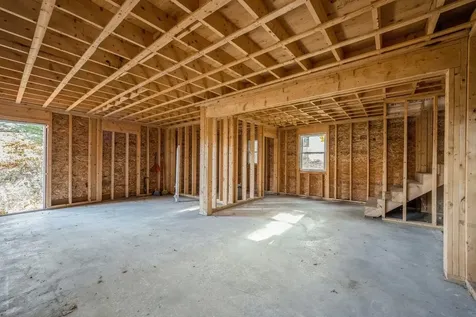 1 Phoenix Way Seabrook NH 03874