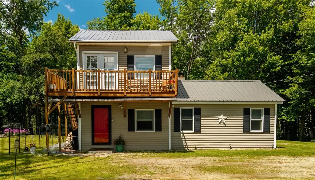 378 Route 3 South Carroll NH 03598