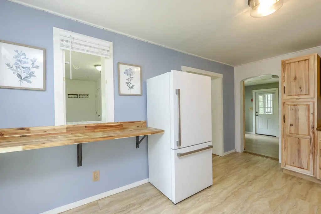 378 Route 3 South Carroll NH 03598