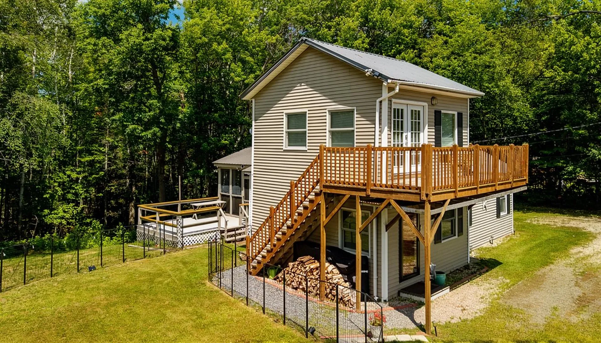 378 Route 3 South Carroll NH 03598