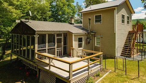 378 Route 3 South Carroll NH 03598