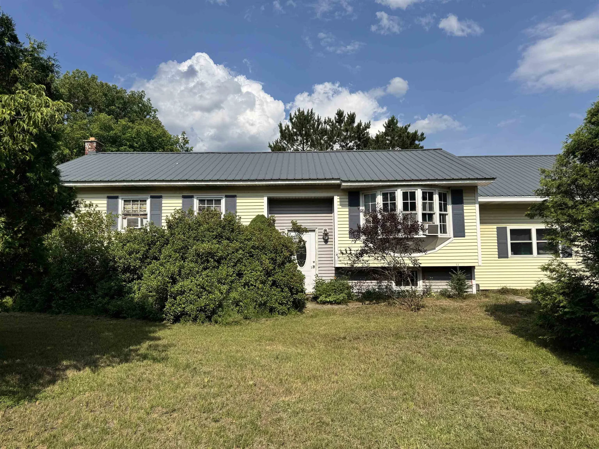 11 Mountain View Road Stratford NH 03590