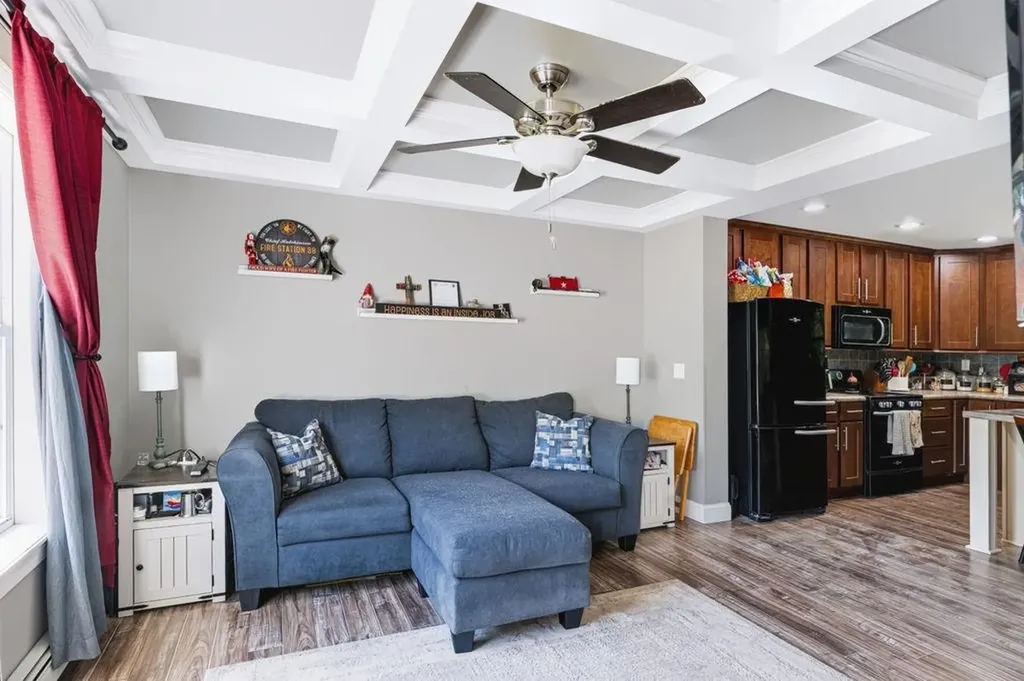 19 Hiltons Lane Rochester NH 03868