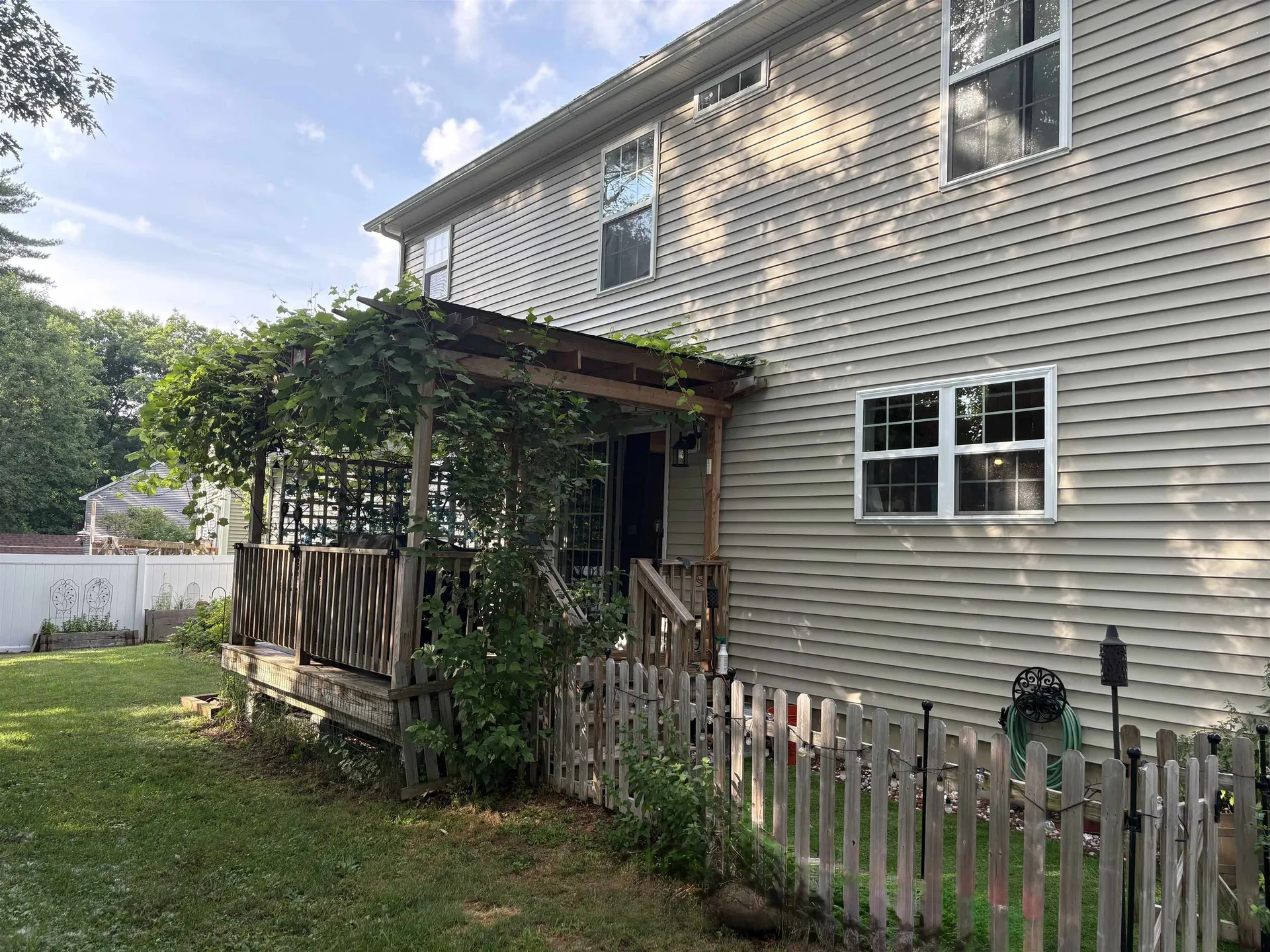 19 Hiltons Lane Rochester NH 03868
