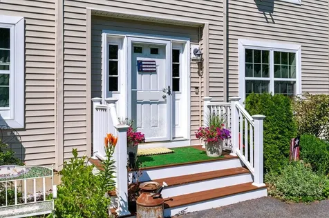 19 Hiltons Lane Rochester NH 03868