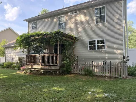 19 Hiltons Lane Rochester NH 03868