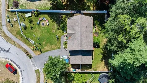19 Hiltons Lane Rochester NH 03868
