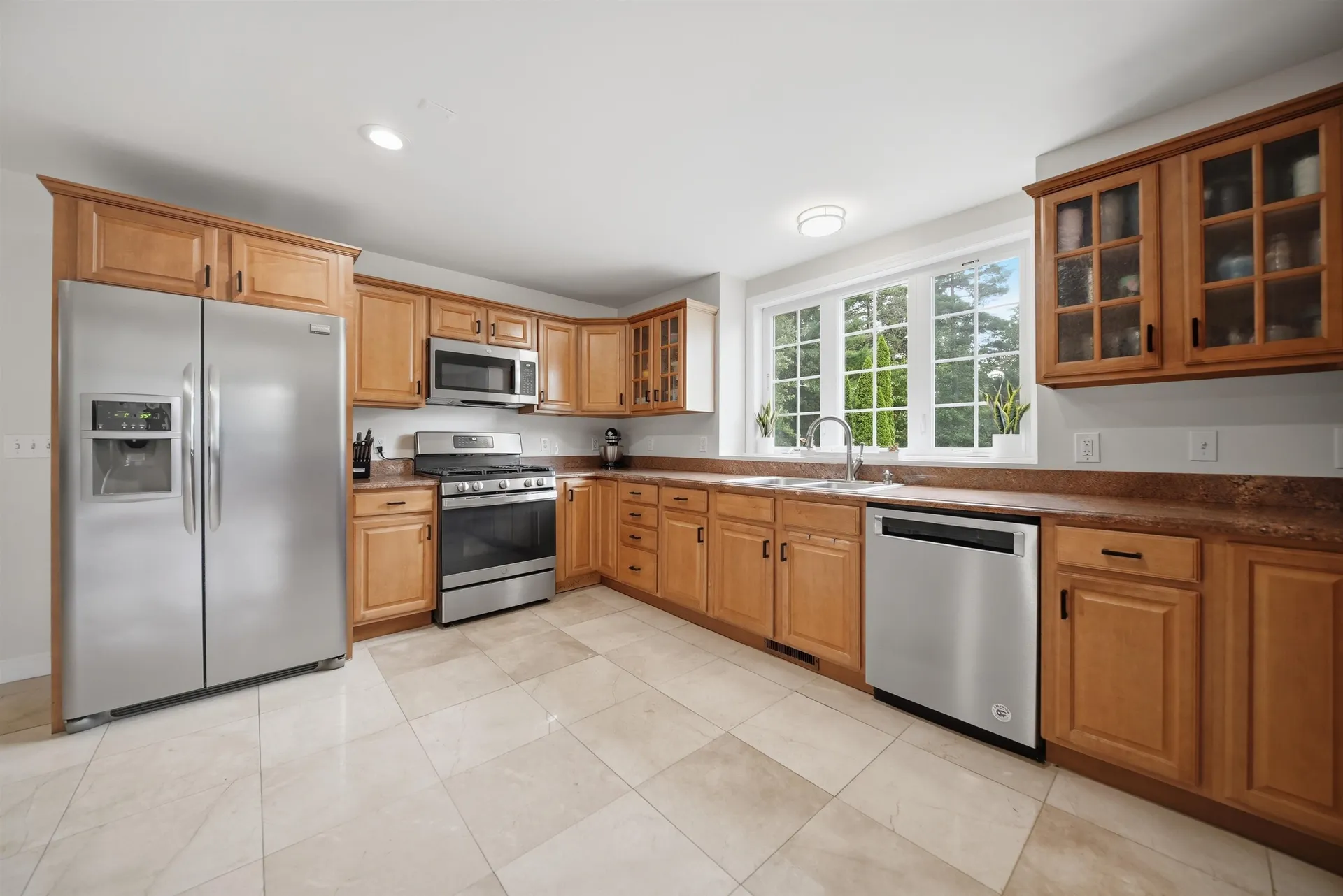 43 Duncan Farms Road Manchester NH 03102