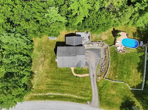 43 Duncan Farms Road Manchester NH 03102