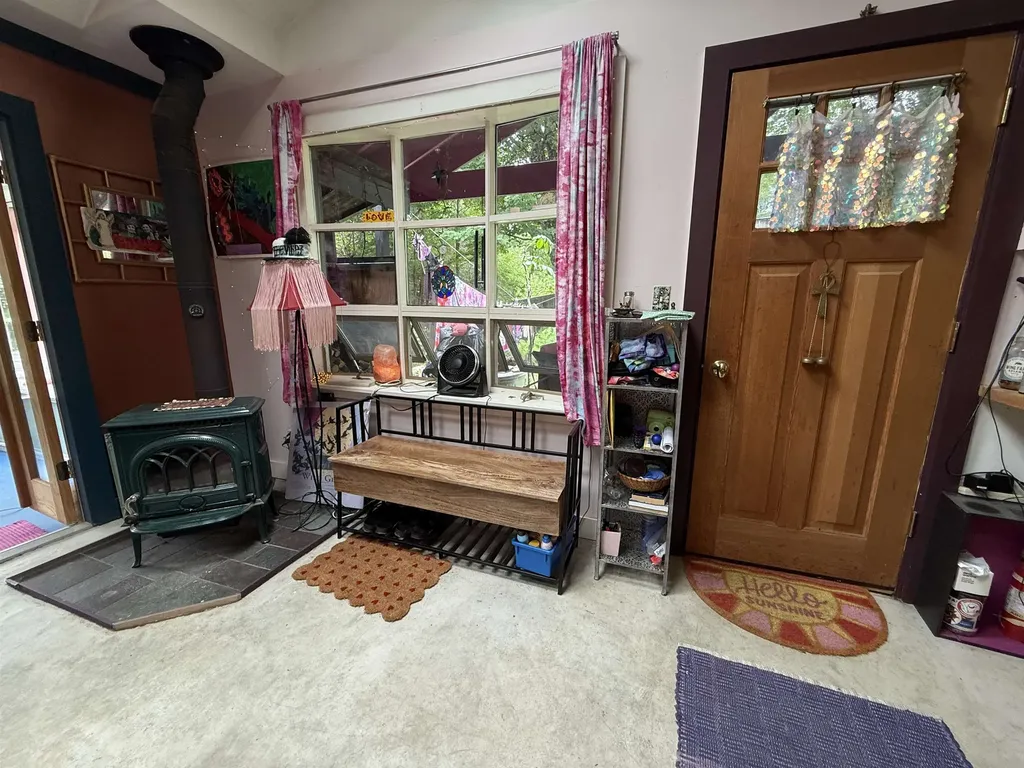 105 Buck Road Warren VT 05673