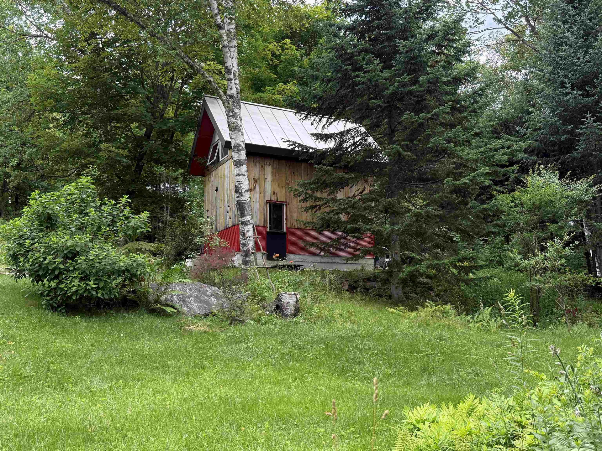 105 Buck Road Warren VT 05673