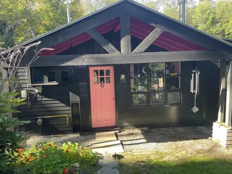 105 Buck Road Warren VT 05673