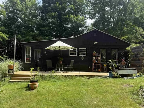 105 Buck Road Warren VT 05673