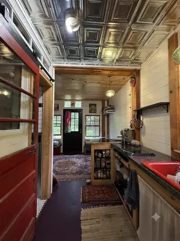 105 Buck Road Warren VT 05673