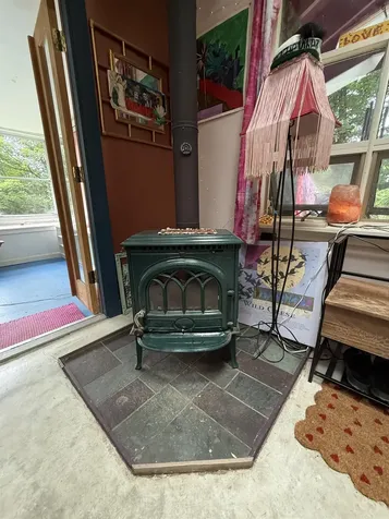 105 Buck Road Warren VT 05673