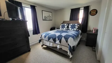 214 Lita Lane Newmarket NH 03857