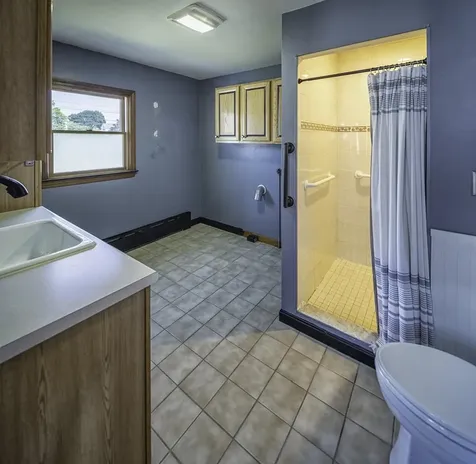 20 Dewey Street Rochester NH 03867