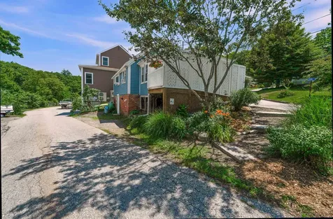 3 Creighton Street Newmarket NH 03857