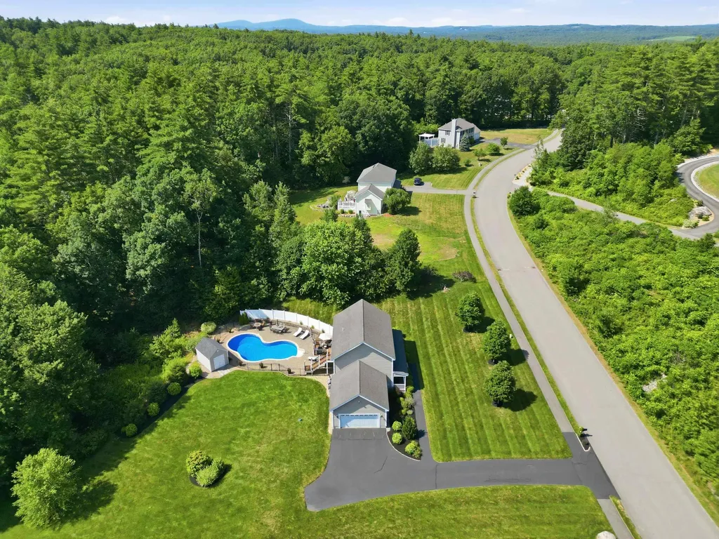 9 Conservation Drive Merrimack NH 03054